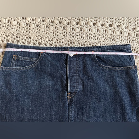 Levi's Dark Wash Denim Skirt - Picture 5 of 6